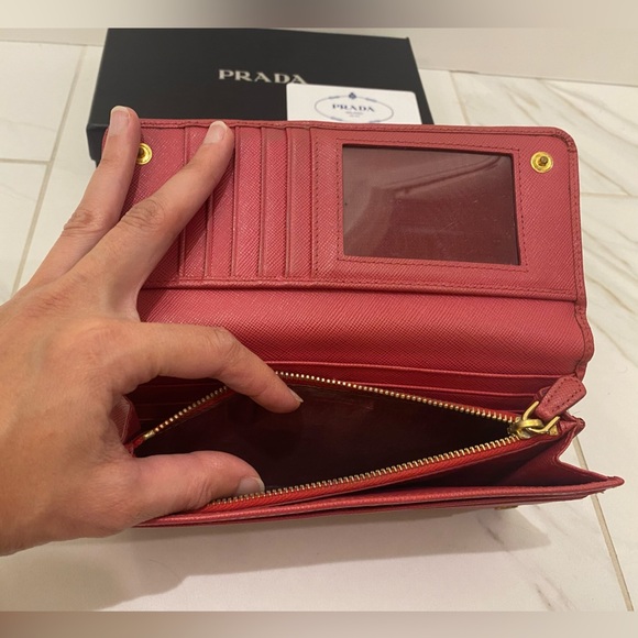 Prada full size Wallet - Picture 11 of 13